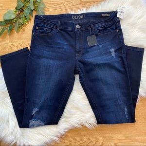 DL1961 “Amanda” Jeans